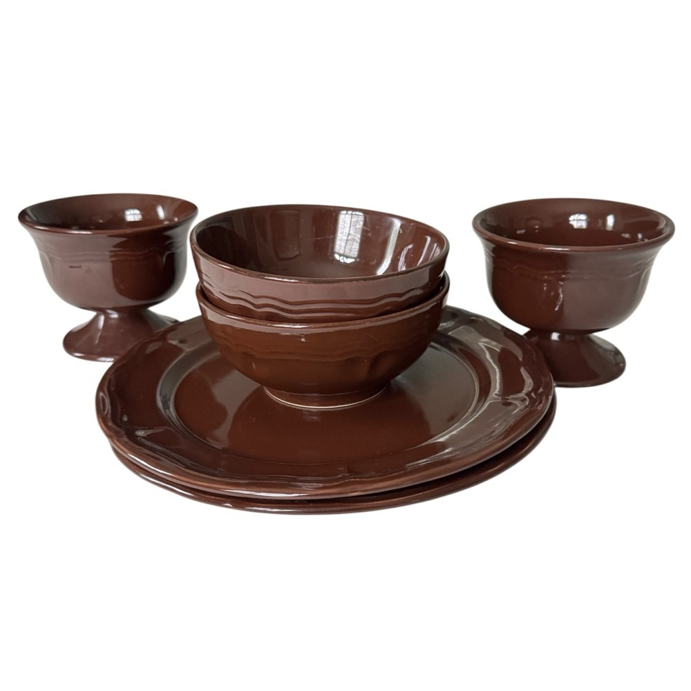 Todd English Elegant Brown Dinnerware Set of 2